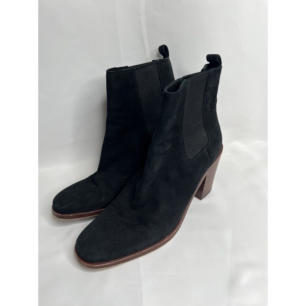Women’s 9 M  Vince Vero Cuoio Ankle Bootie Black Suede Heel Fall Boots